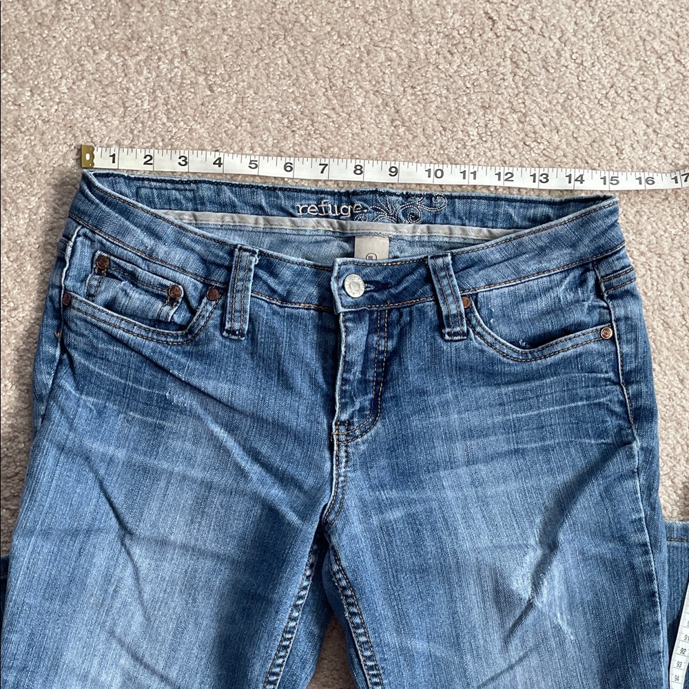 Y2K Refuge Juniors Blue Jeans - Picture 6 of 11